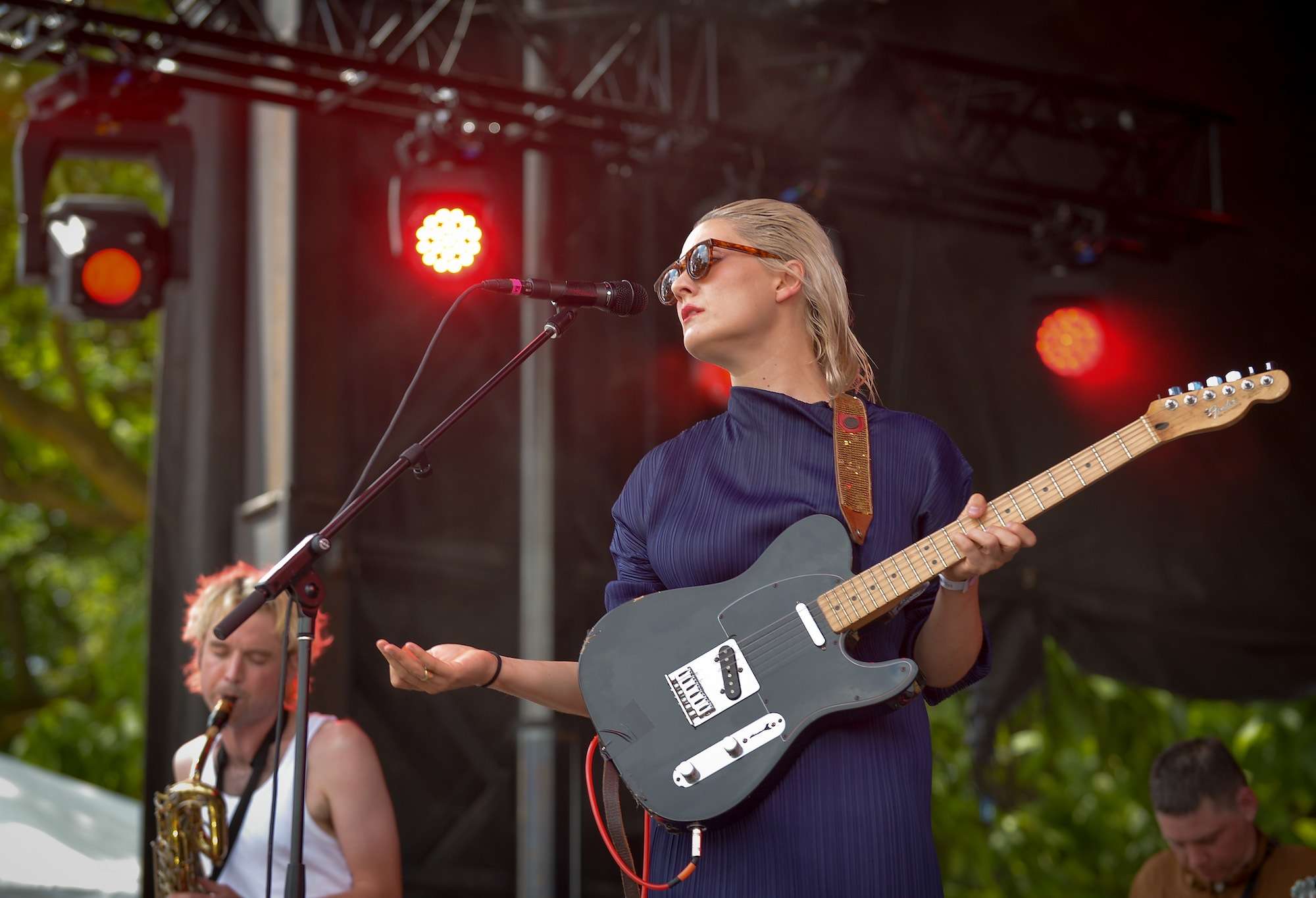 Cate Le Bon Live at Pitchfork [GALLERY] 10