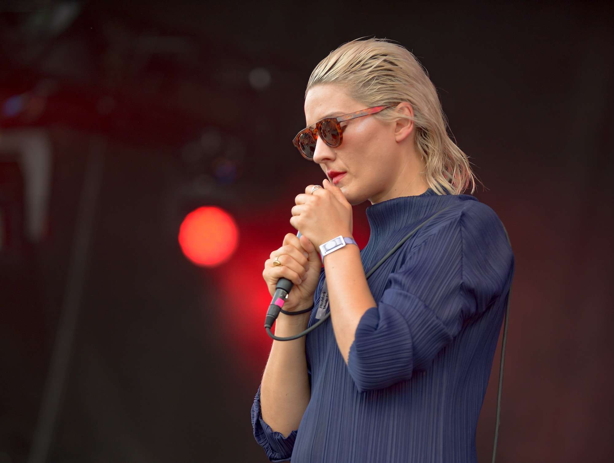 Cate Le Bon Live at Pitchfork [GALLERY] 12