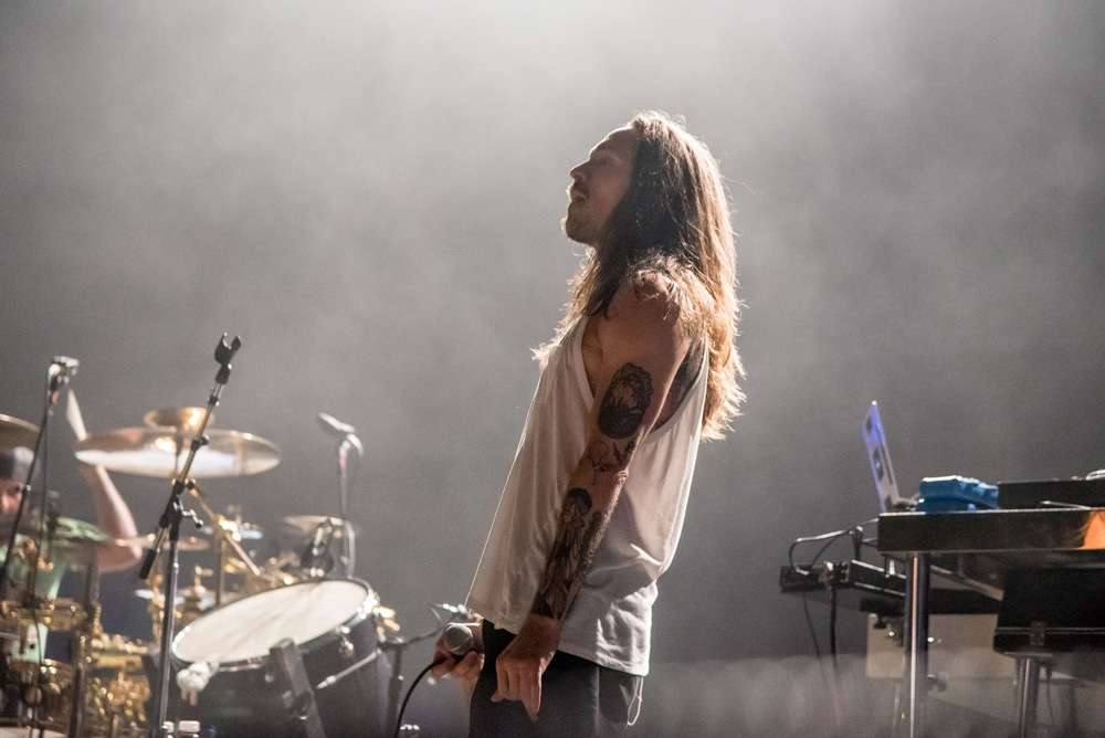 Incubus Live at Riot Fest [GALLERY] 11