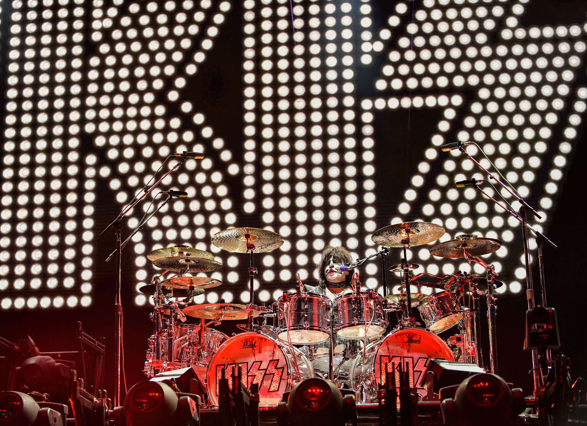 KISS Live at Hollywood Casino Amphitheatre [GALLERY] 14