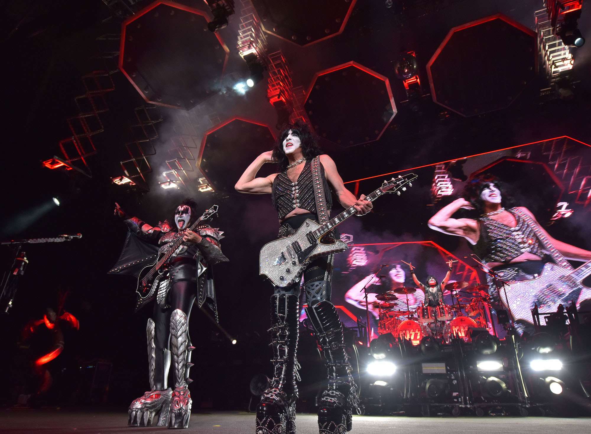KISS Live at Hollywood Casino Amphitheatre [GALLERY] 29