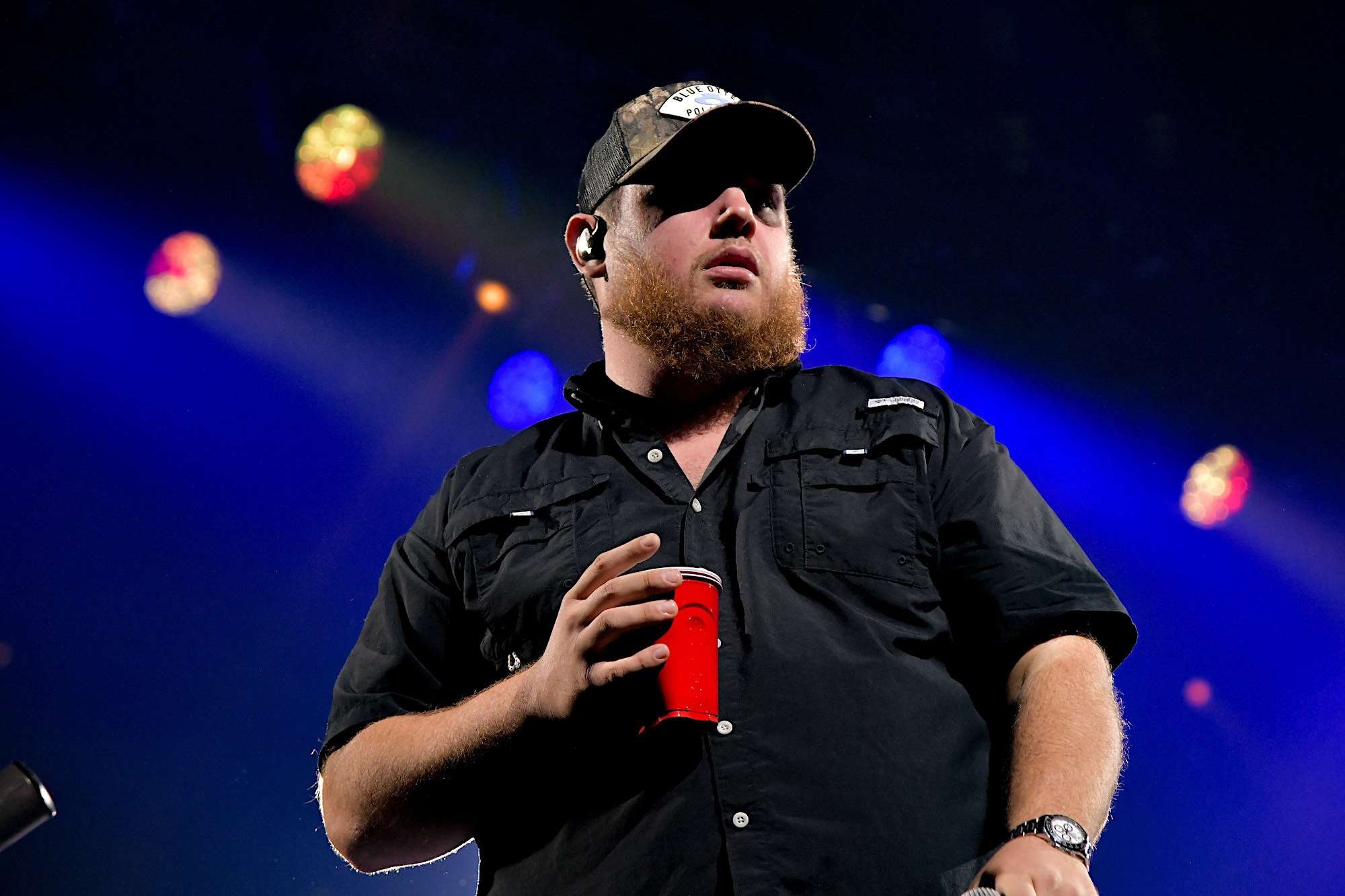 Luke Combs Live at United Center [GALLERY] 9