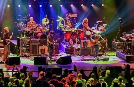 The Allman Family Revival Live at the Chicago Theatre 31