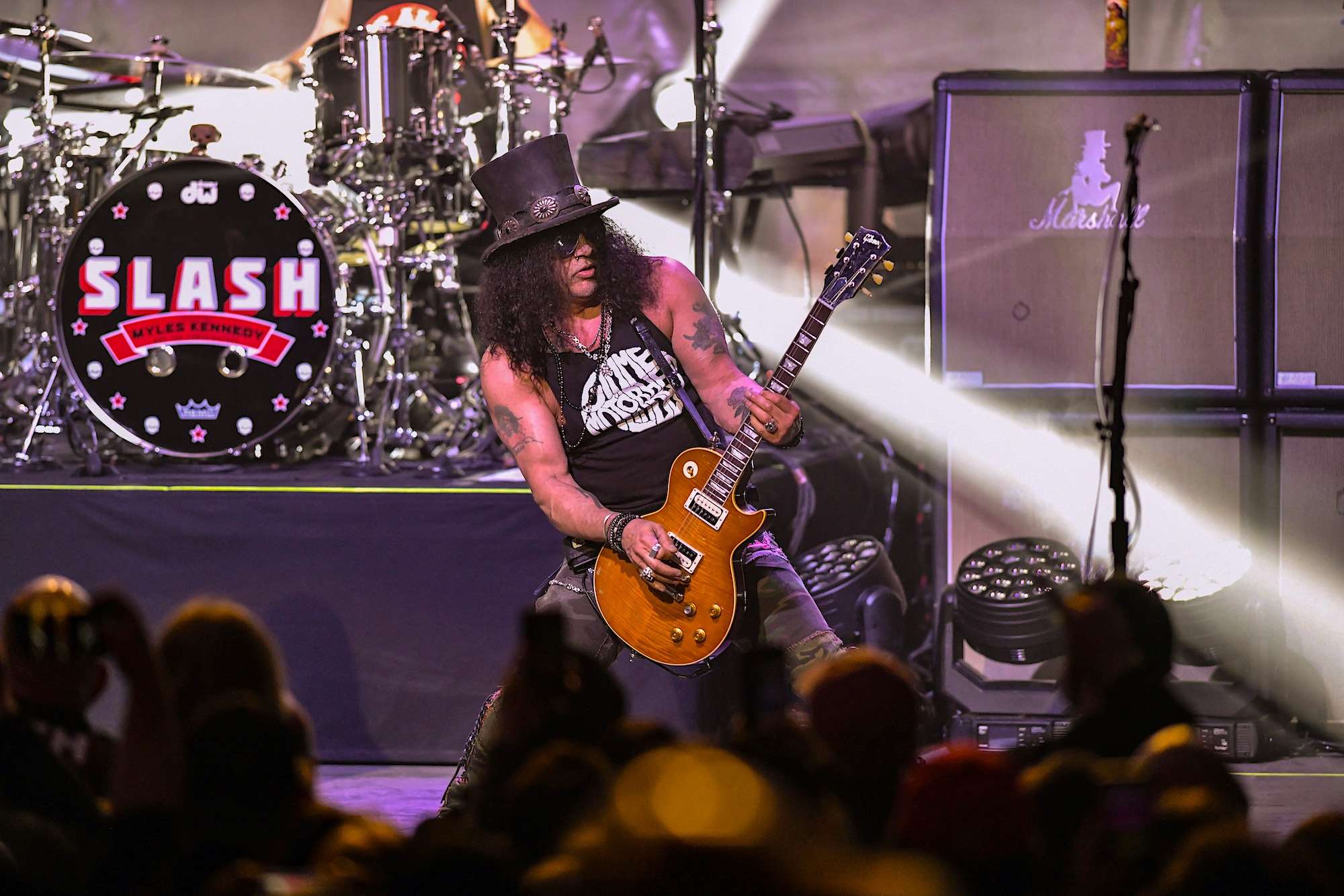 Slash Ft. Myles Kennedy & The Conspirators - Living The Dream Tour (ORDER  NOW) 