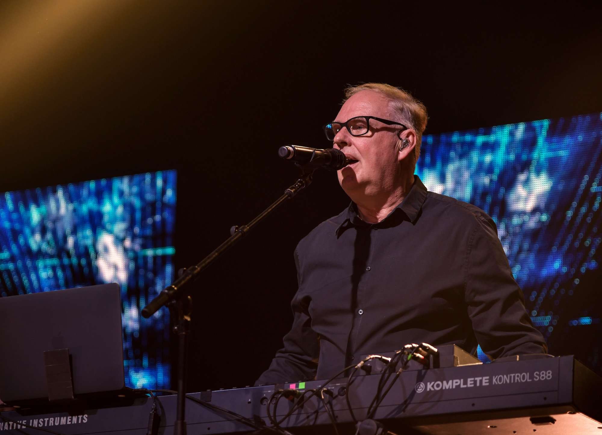 OMD Live at the Riviera Theatre [GALLERY] 2