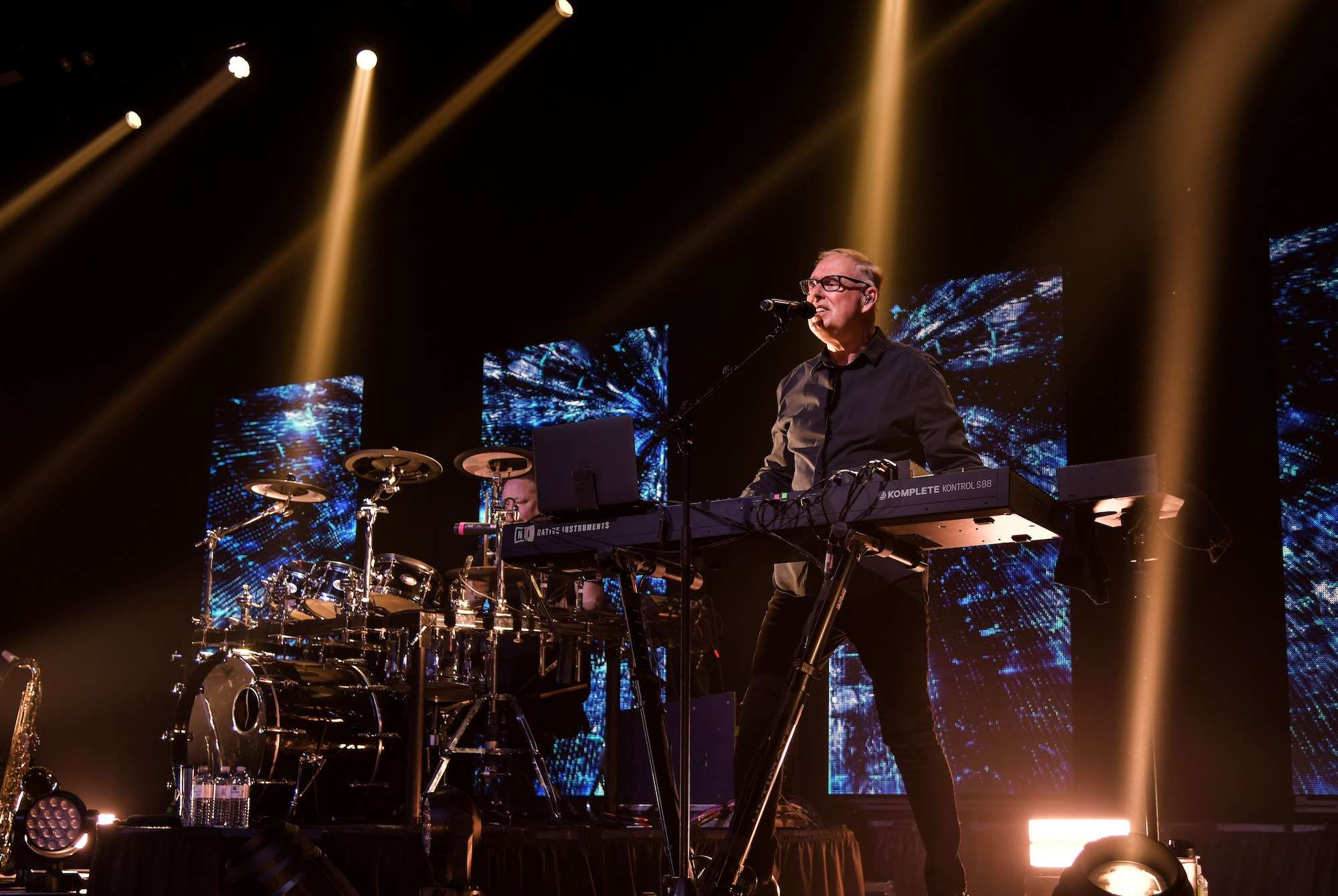 OMD Live at the Riviera Theatre [GALLERY] 1