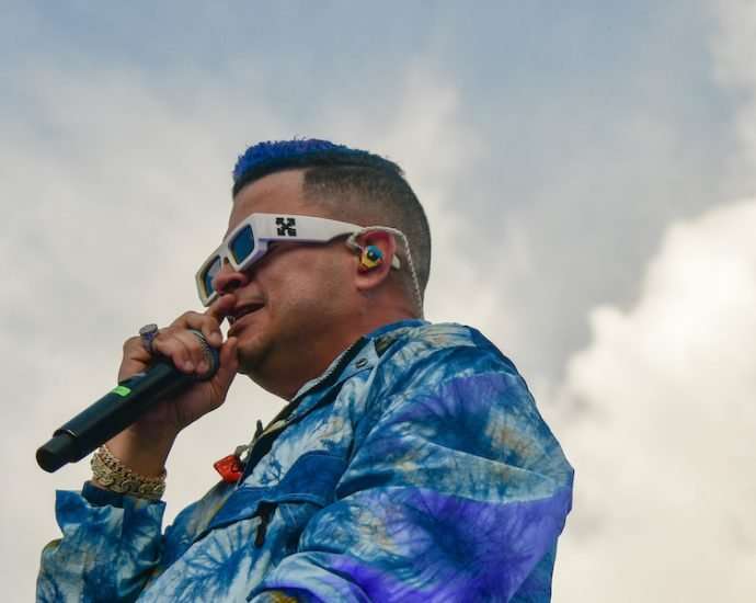 Jowell and Randy Live At Sueños Music Festival