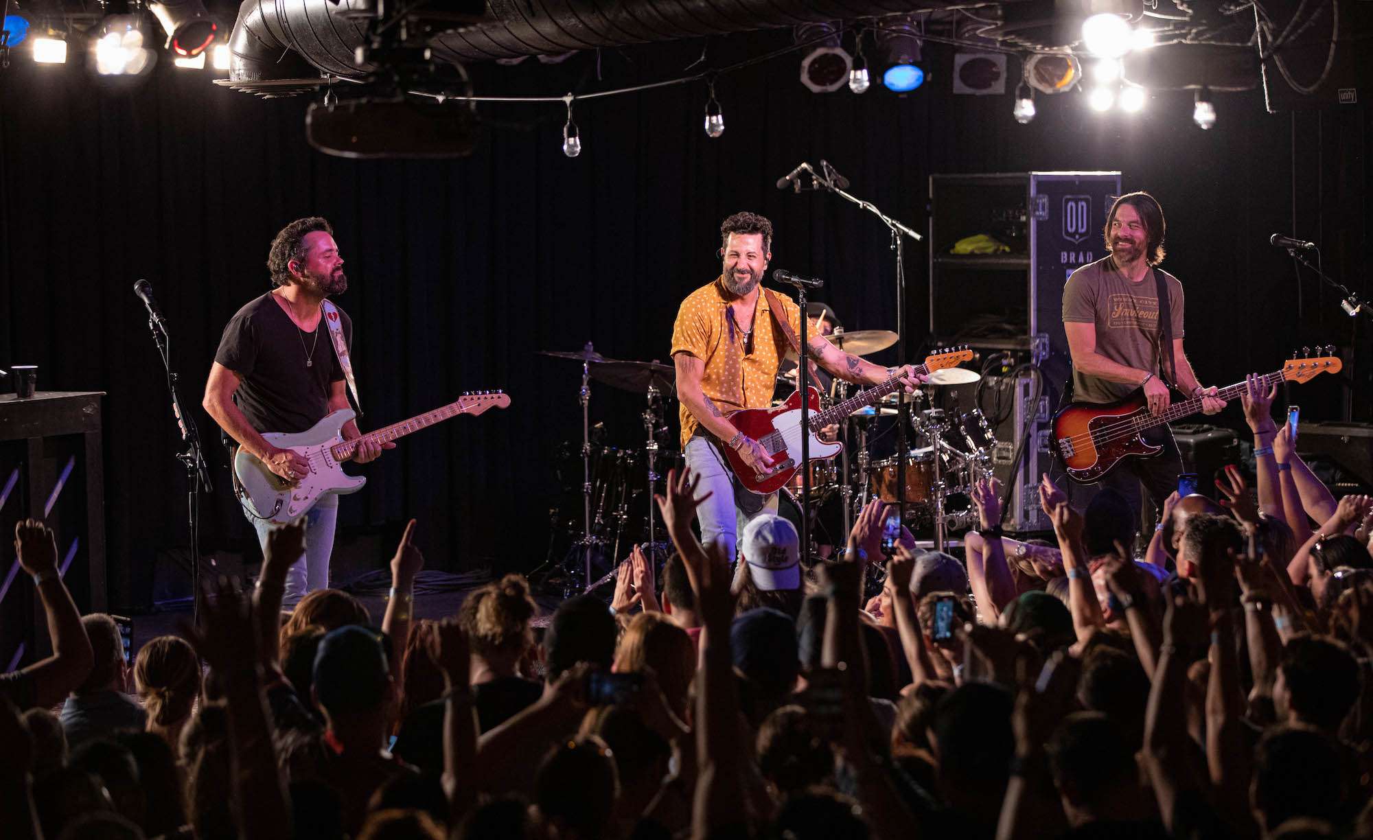 Old Dominion Live at Joe's On Weed St [GALLERY] 2
