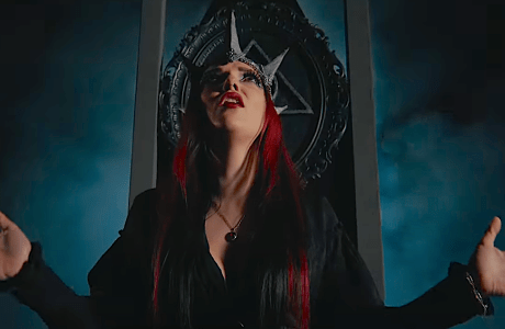 Scarlet Dorn - Falling (Official Music Video)