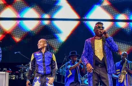 Earth Wind And Fire Live at Hollywood Casino Amphitheatre [GALLERY] 22
