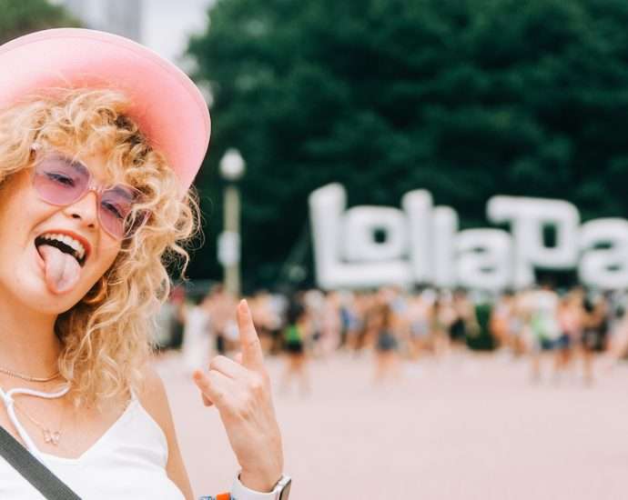 How to Survive Lollapalooza (And Have Fun Too)