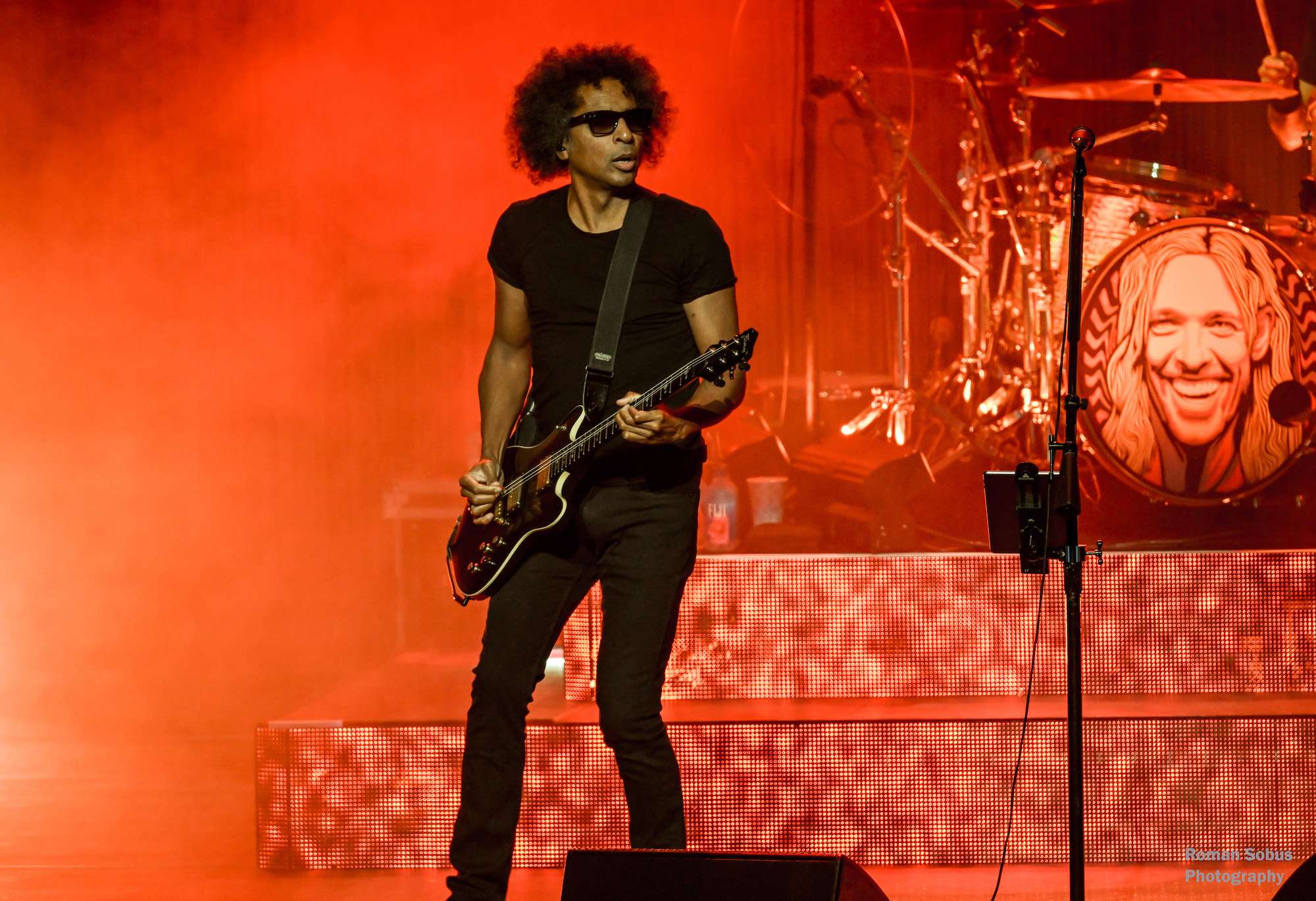 Alice In Chains Live at Hollywood Casino Amphitheatre [GALLERY] 7