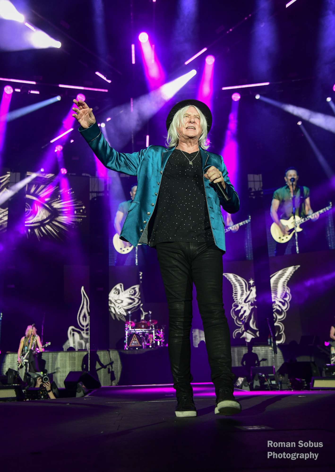Def Leppard Live at Lucas Oil Stadium [GALLERY] 12
