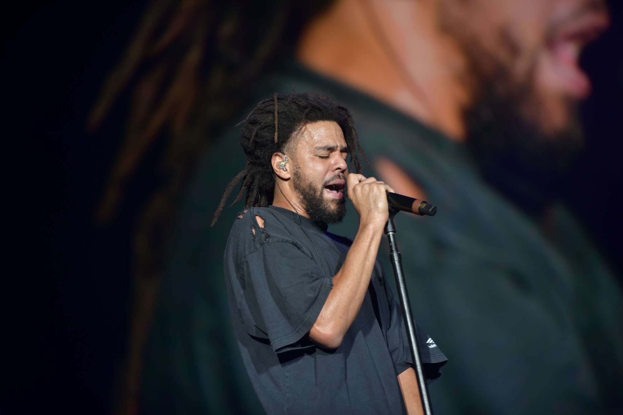 J Cole Live at Lollapalooza [GALLERY] 6