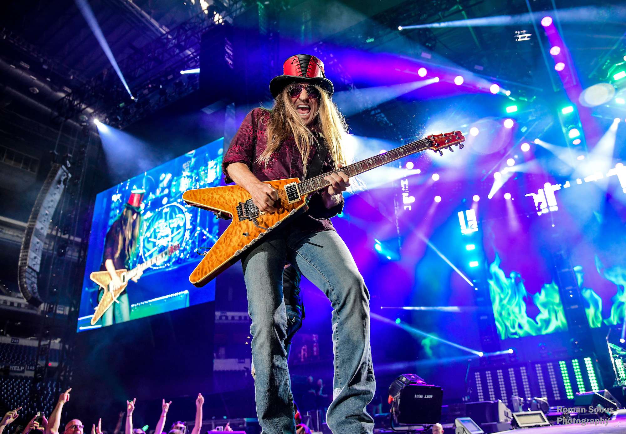 Poison Live at Lucas Oil Stadium [GALLERY] 13