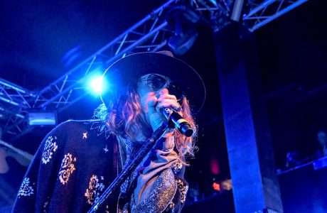 Poison Live at Lucas Oil Stadium [GALLERY] 24