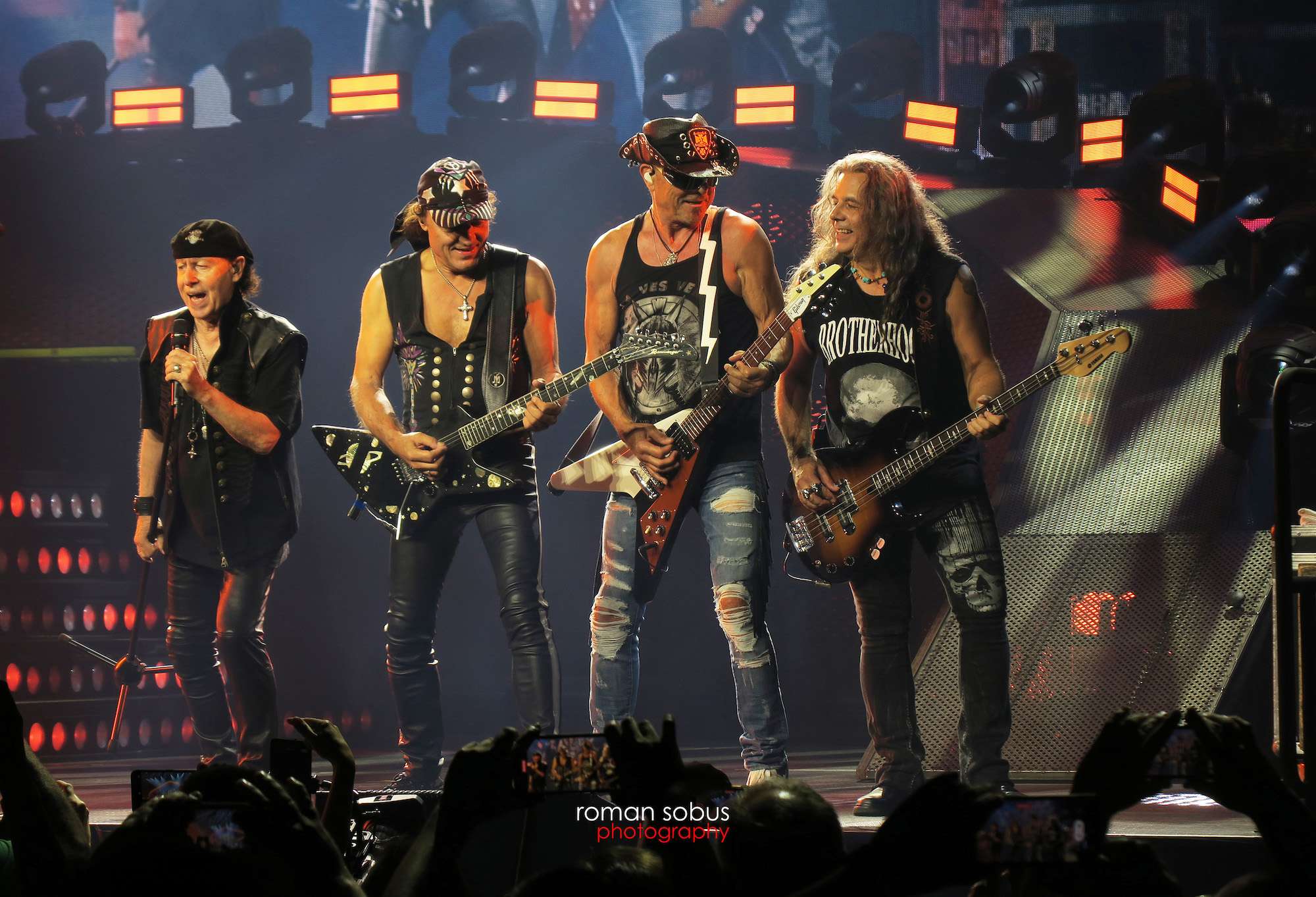 Scorpions Live at Allstate Arena [GALLERY] 4