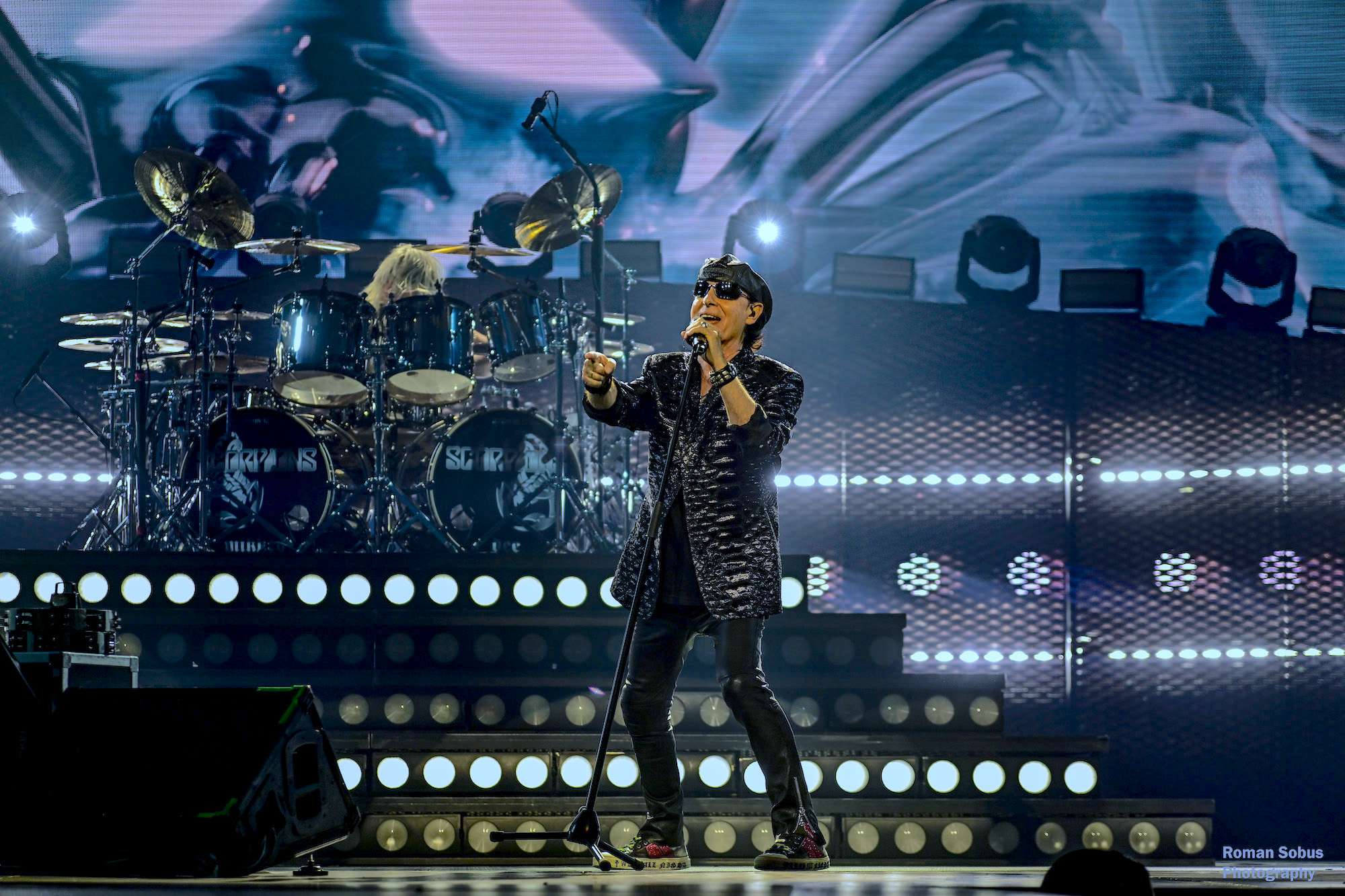 Scorpions Live at Allstate Arena [GALLERY] 8