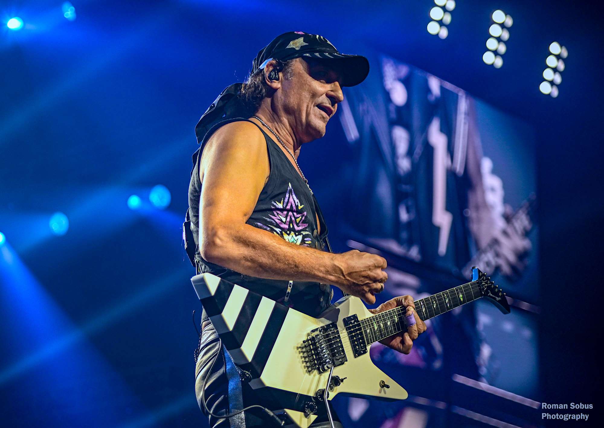 Scorpions Live at Allstate Arena [GALLERY] 12