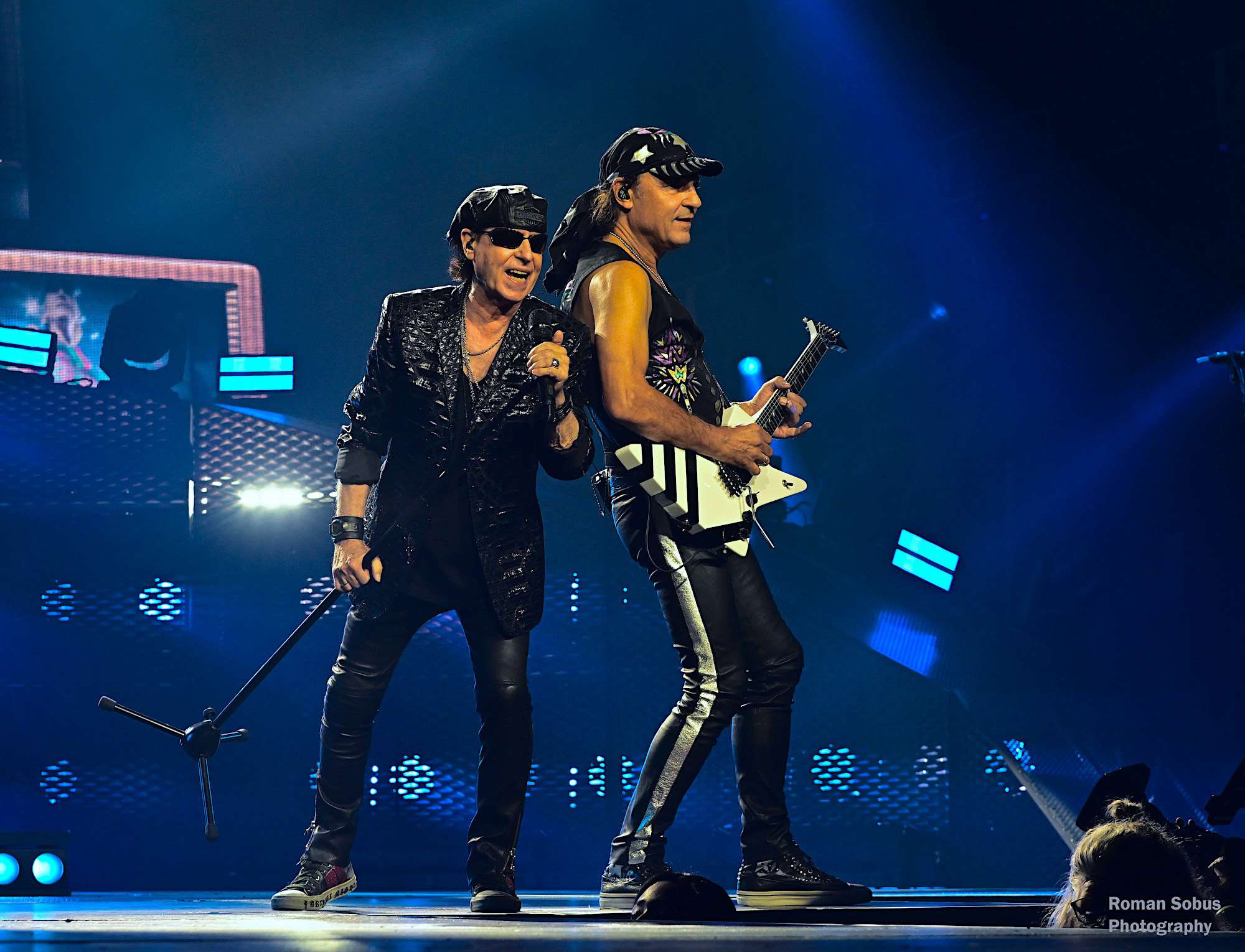 Scorpions Live at Allstate Arena [GALLERY] 13
