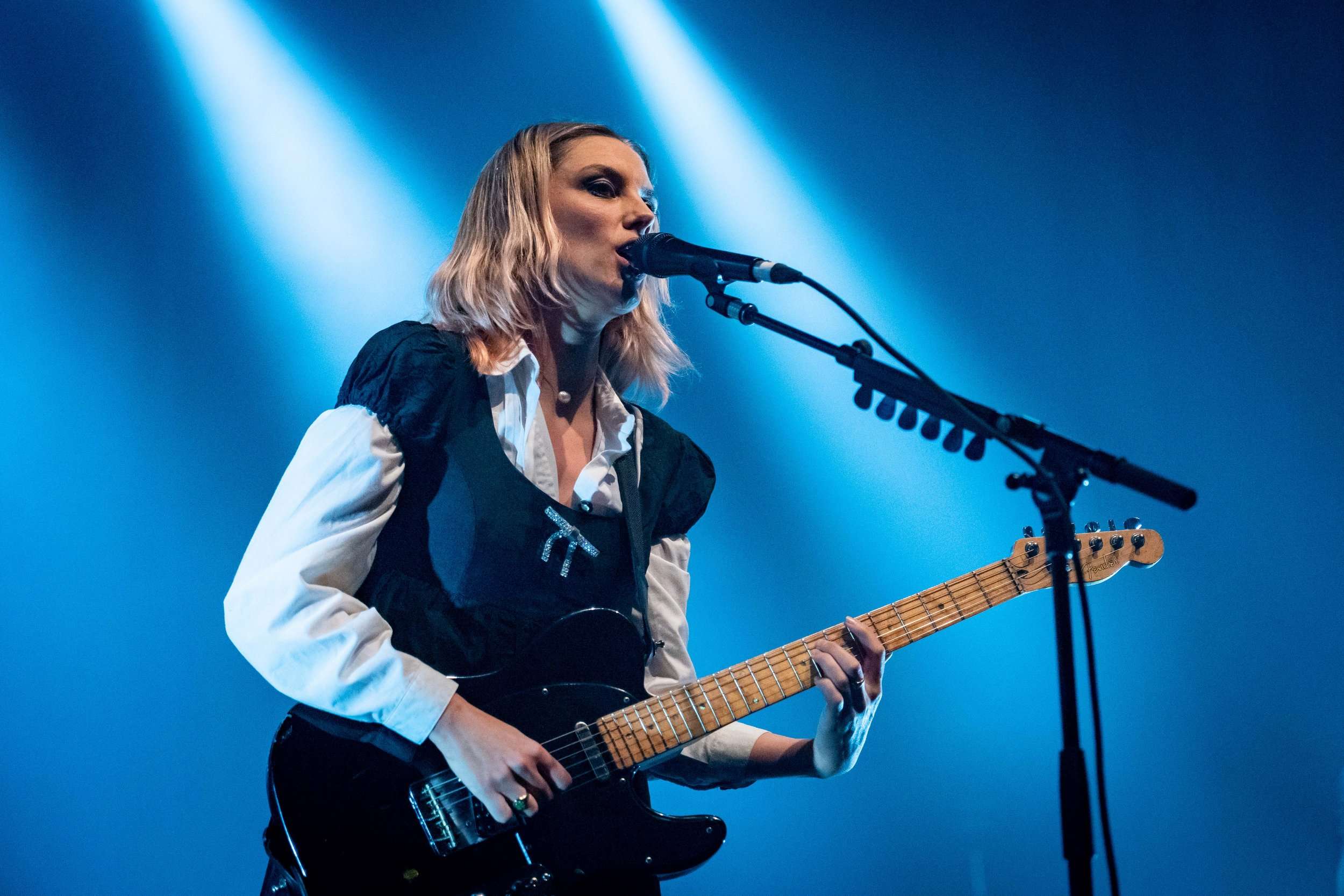 Wolf Alice Live at the Vic Theatre [GALLERY] 5