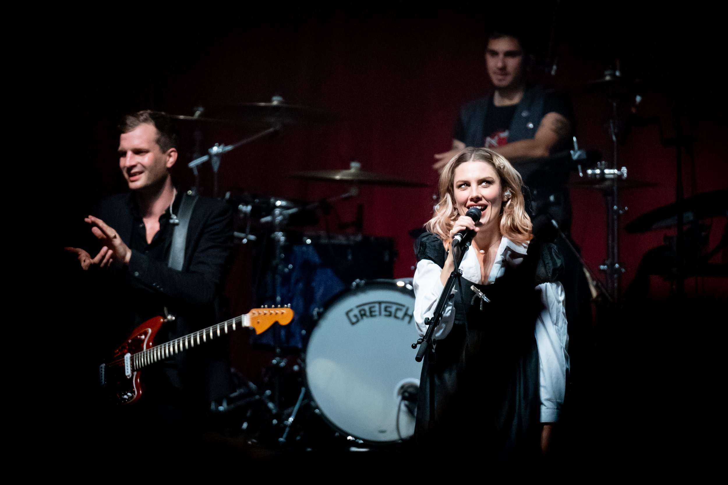 Wolf Alice Live at the Vic Theatre [GALLERY] 10