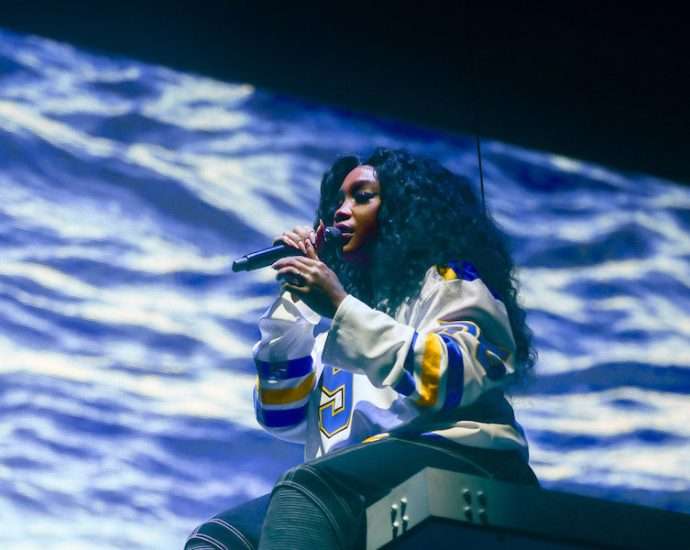 How SZA Saved Our Souls [REVIEW]