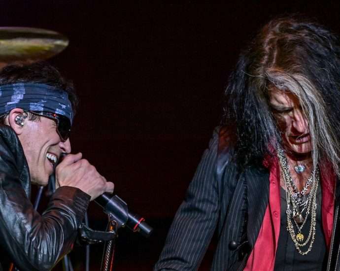 Joe Perry Project Live At Arcada [GALLERY] 1