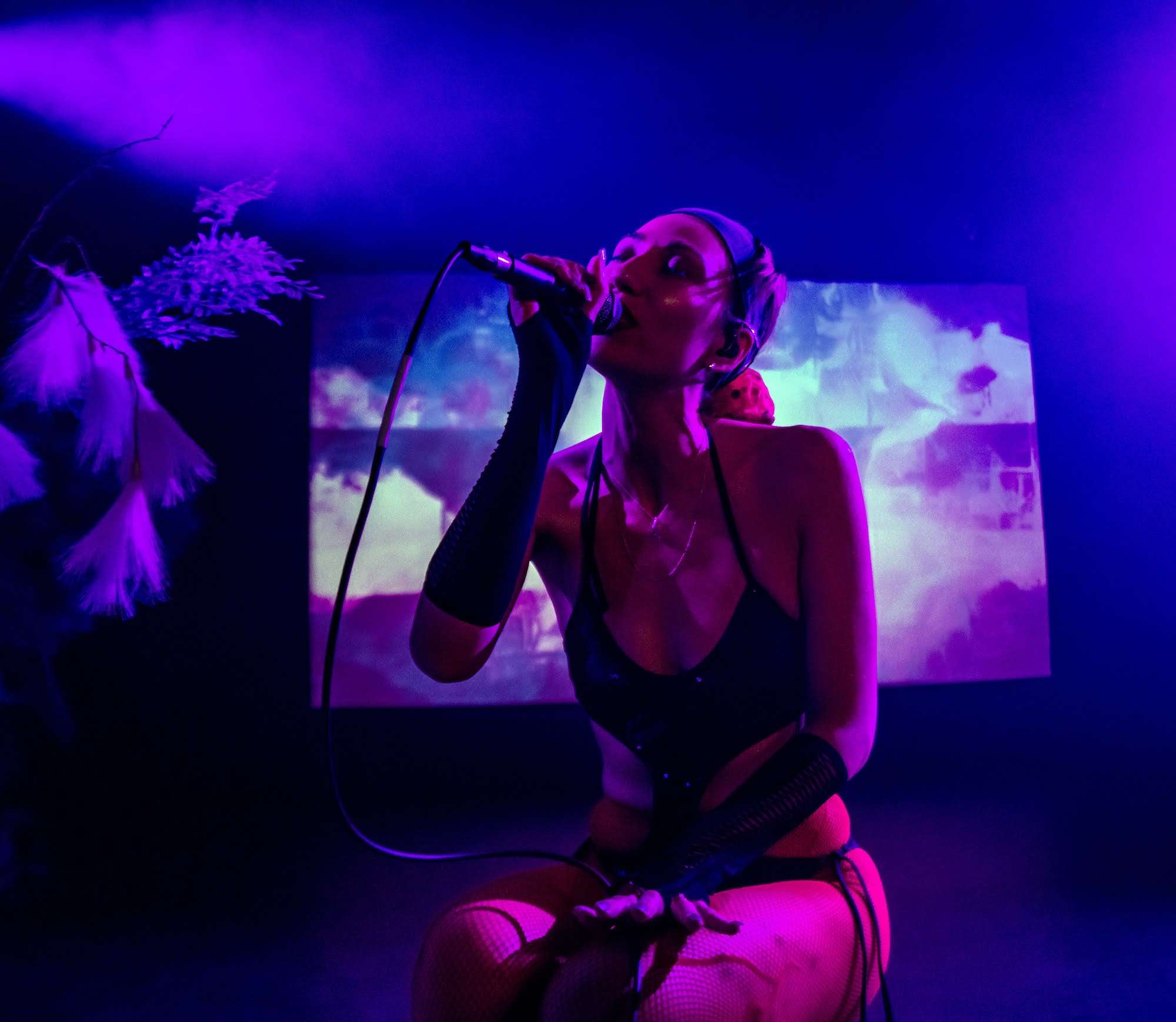 Tei Shi Live at Sleeping Village [GALLERY] 1