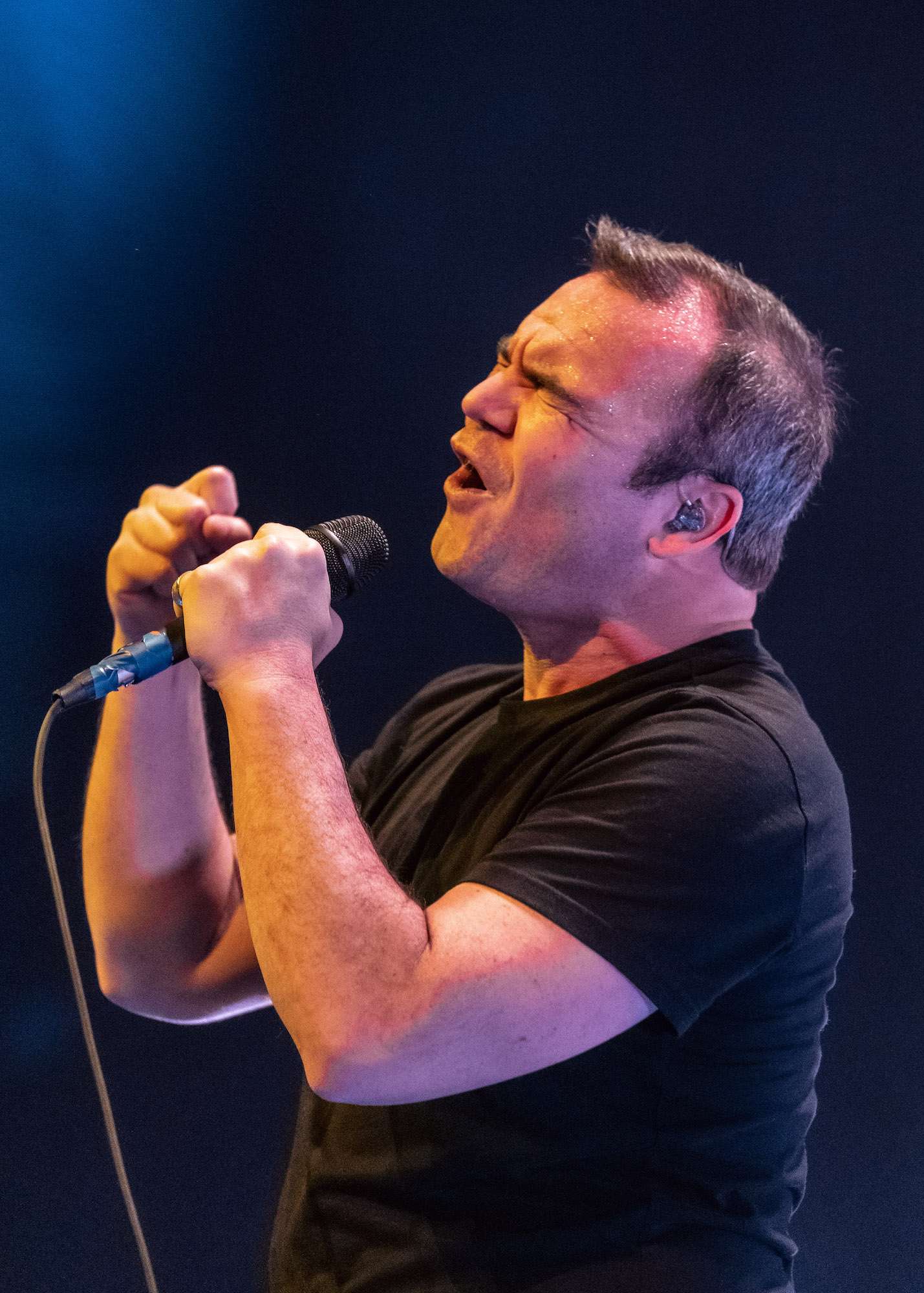 Future Islands Live at Salt Shed [GALLERY] 15