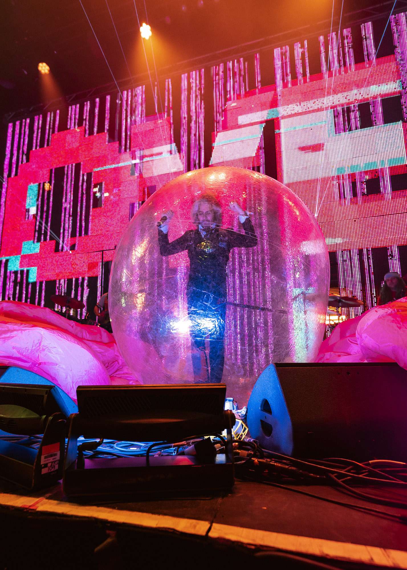 The Flaming Lips Live at Salt Shed [REVIEW] 14