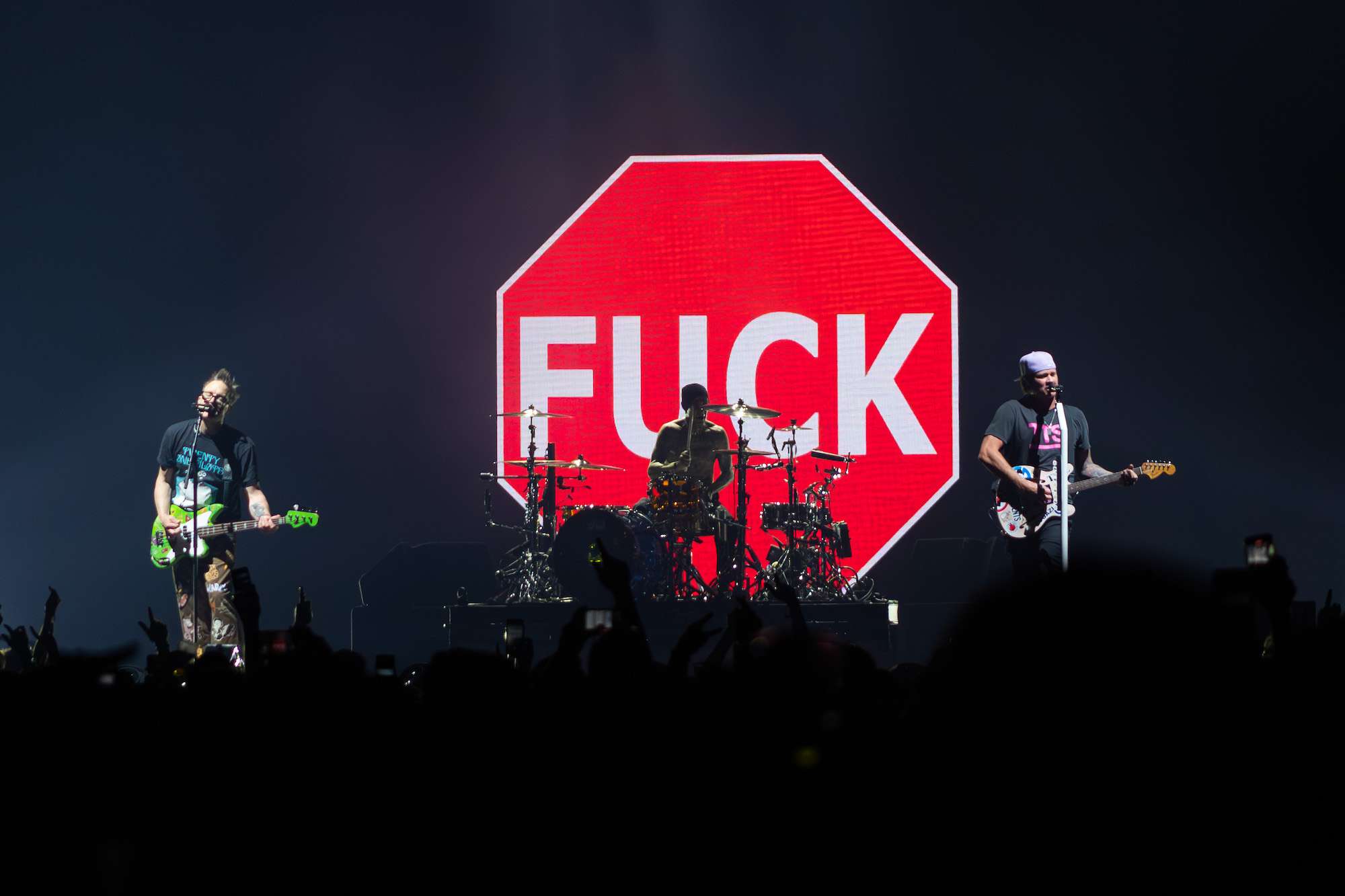 Blink-182 Live at United Center [GALLERY] 15