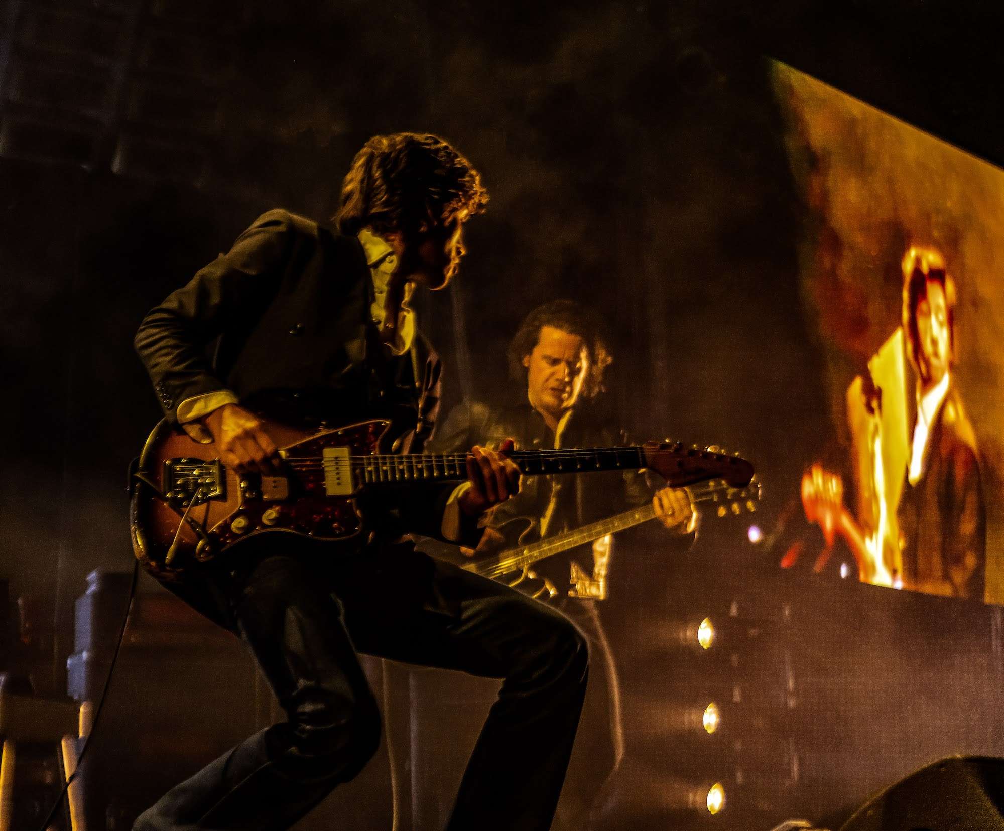 Arctic Monkeys Play United Center on North American Tour [REVIEW] 13
