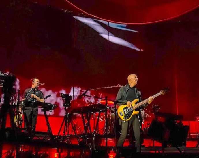 Peter Gabriel Live At United Center [GALLERY] 2