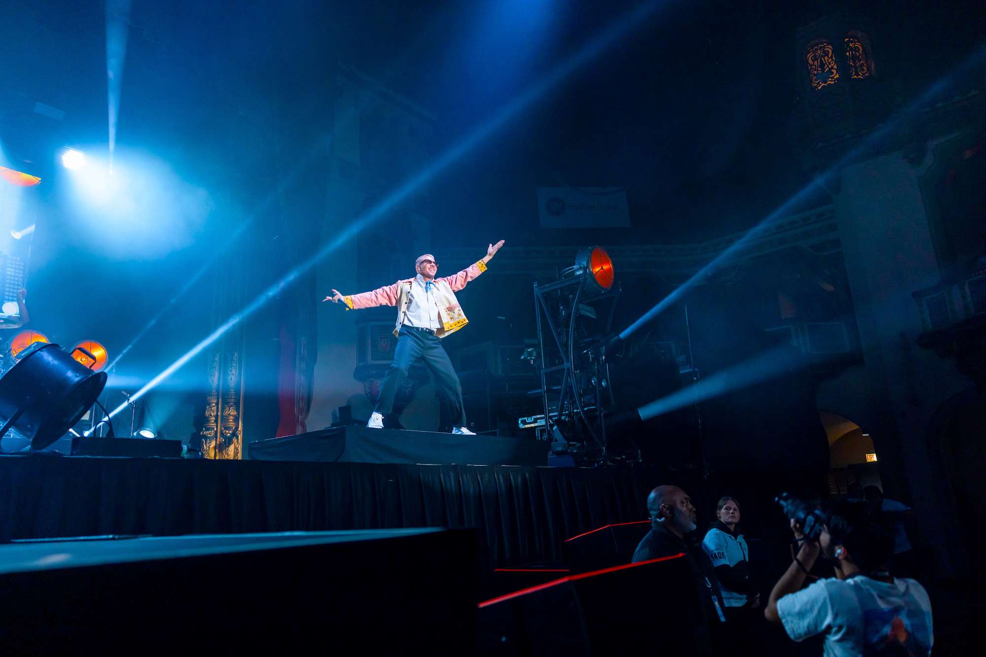 Macklemore's High-Energy Concert Leaves Chicago Wanting More 17