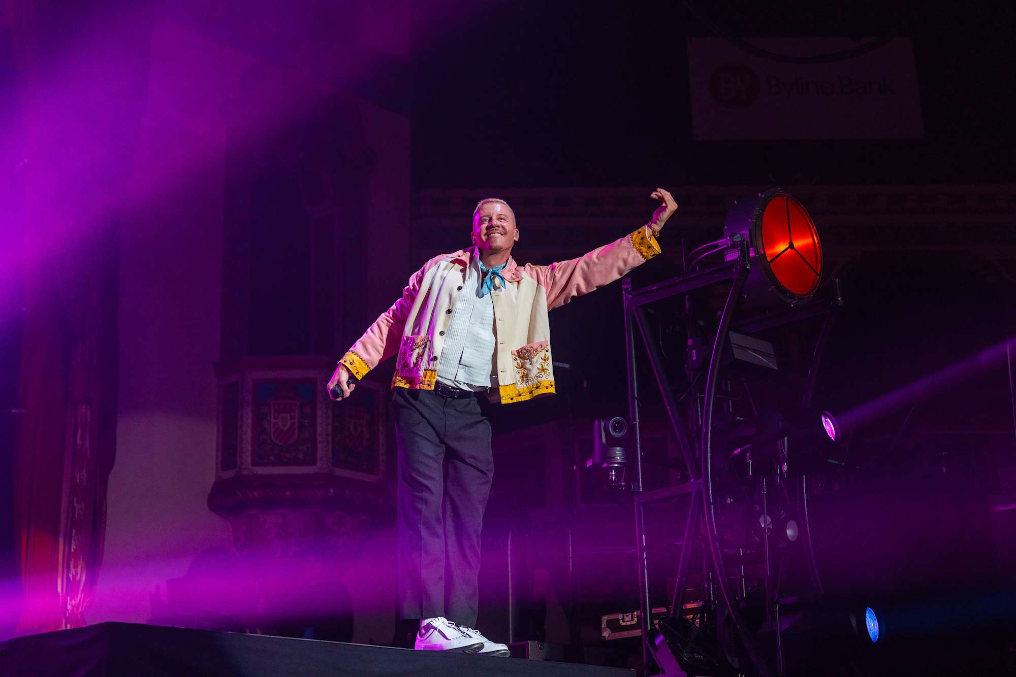 Macklemore's High-Energy Concert Leaves Chicago Wanting More 11