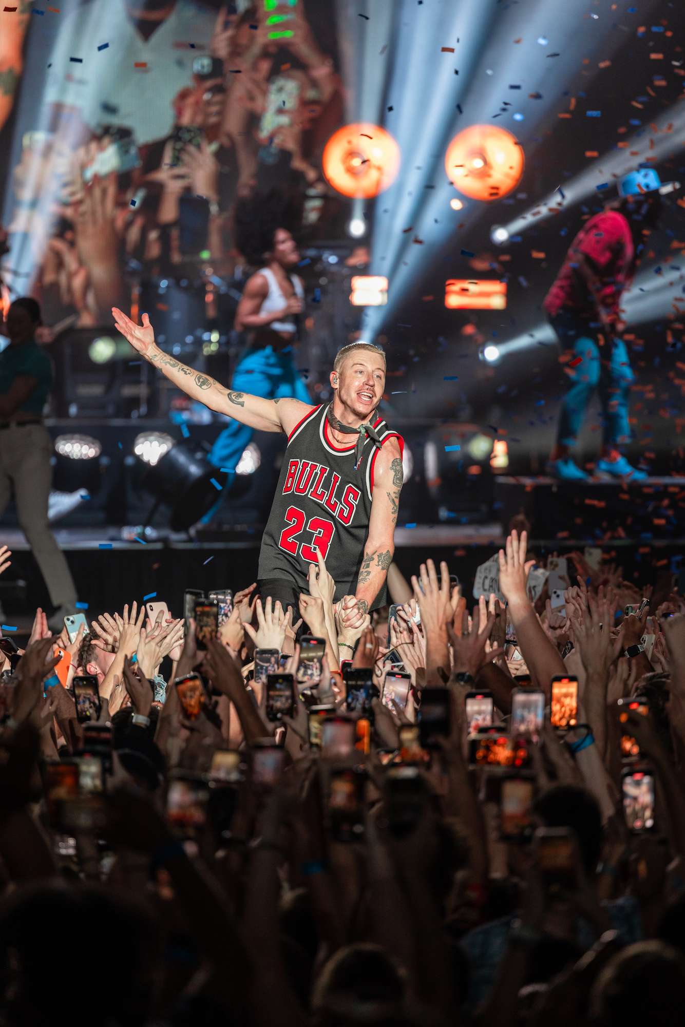 Macklemore's High-Energy Concert Leaves Chicago Wanting More 39