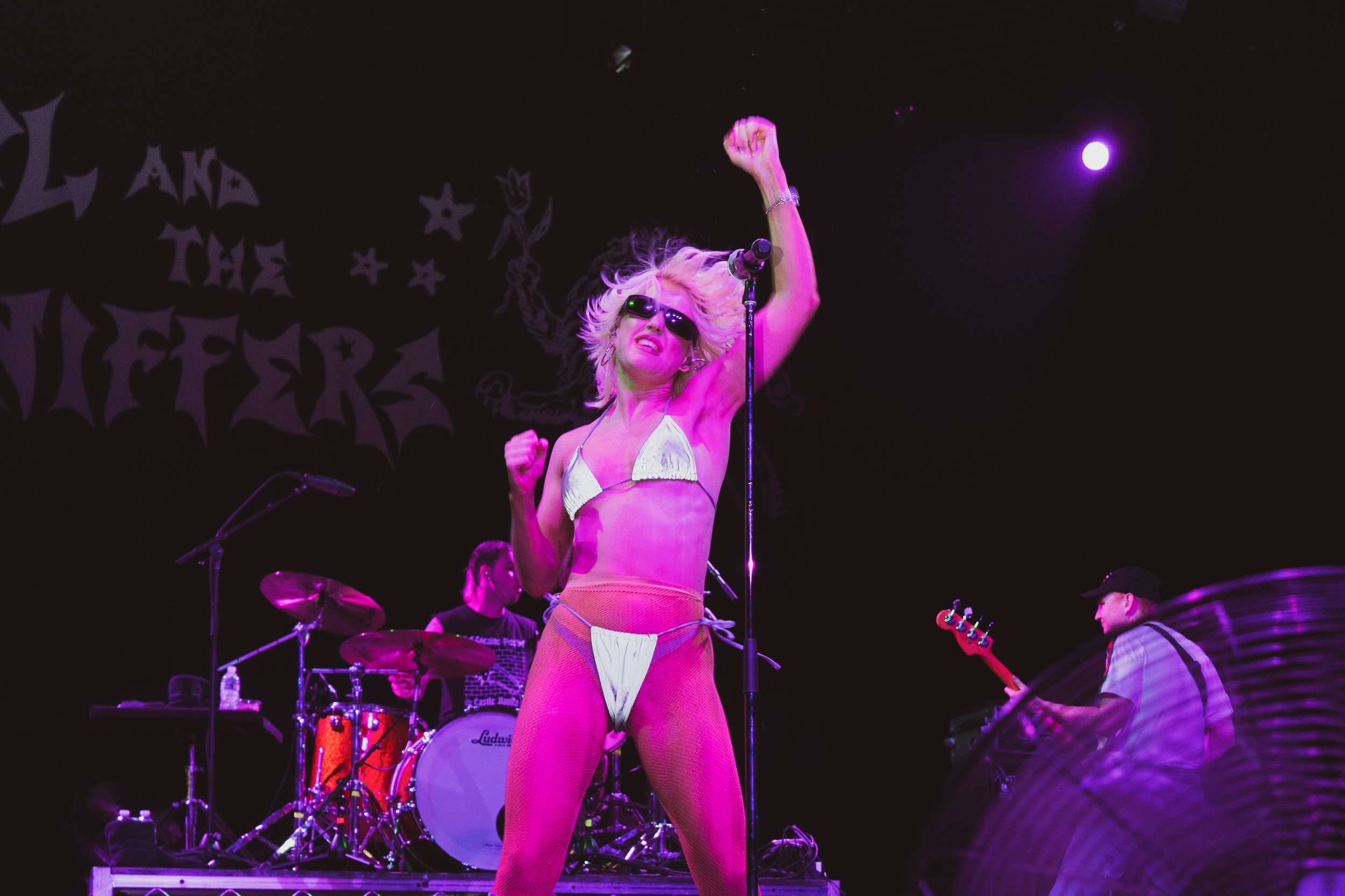 Amyl And The Sniffers Live at Salt Shed [GALLERY] 4